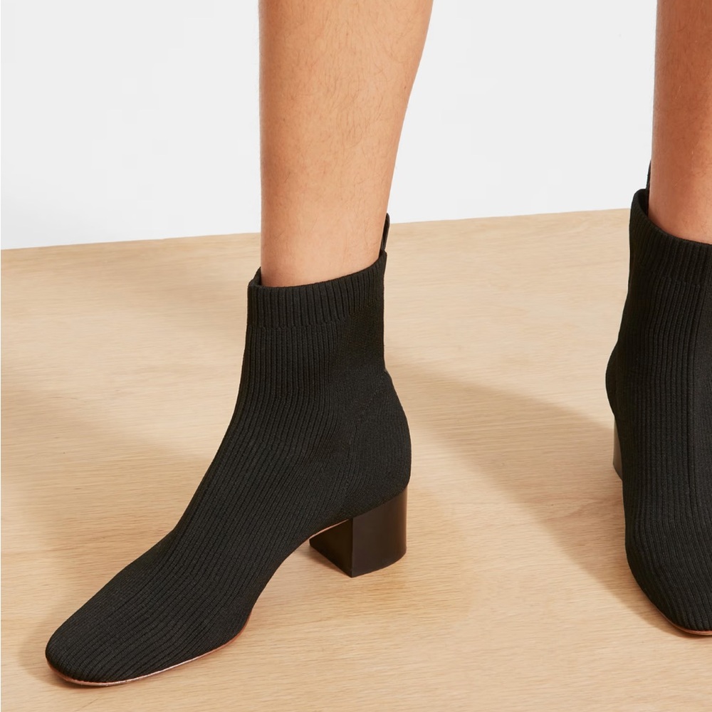 Everlane The Glove Boot Reknit in black